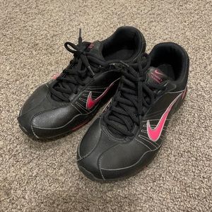 NIKE WOMENS BLACK & PINK RUNNING SHOES RUNNERS SNEAKERS